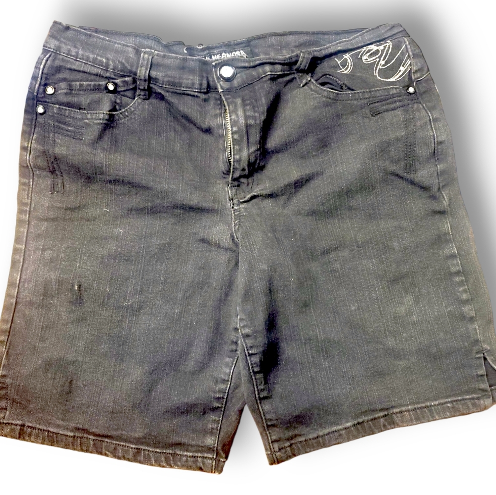 Que Hermosa Women's Jean Shorts Stretchy Size 20 Blue